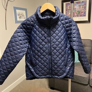 Quince Featherless Quilted Puffer Jacket: Navy, S